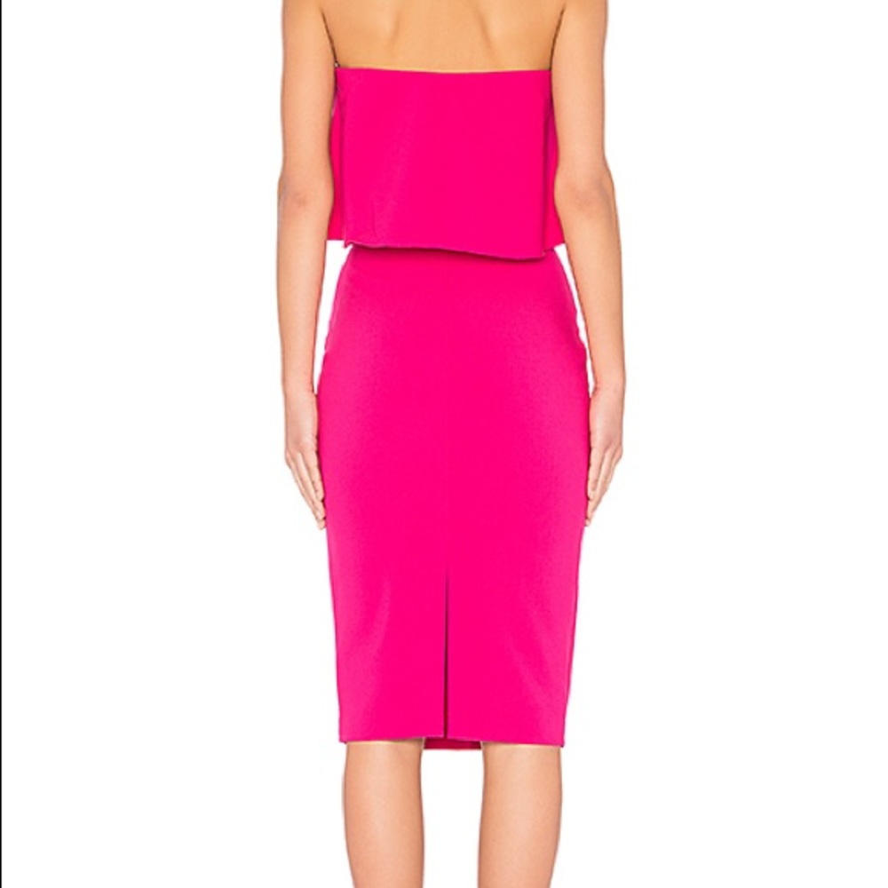 Revolve Driggs Dress in Fushia (NWT)